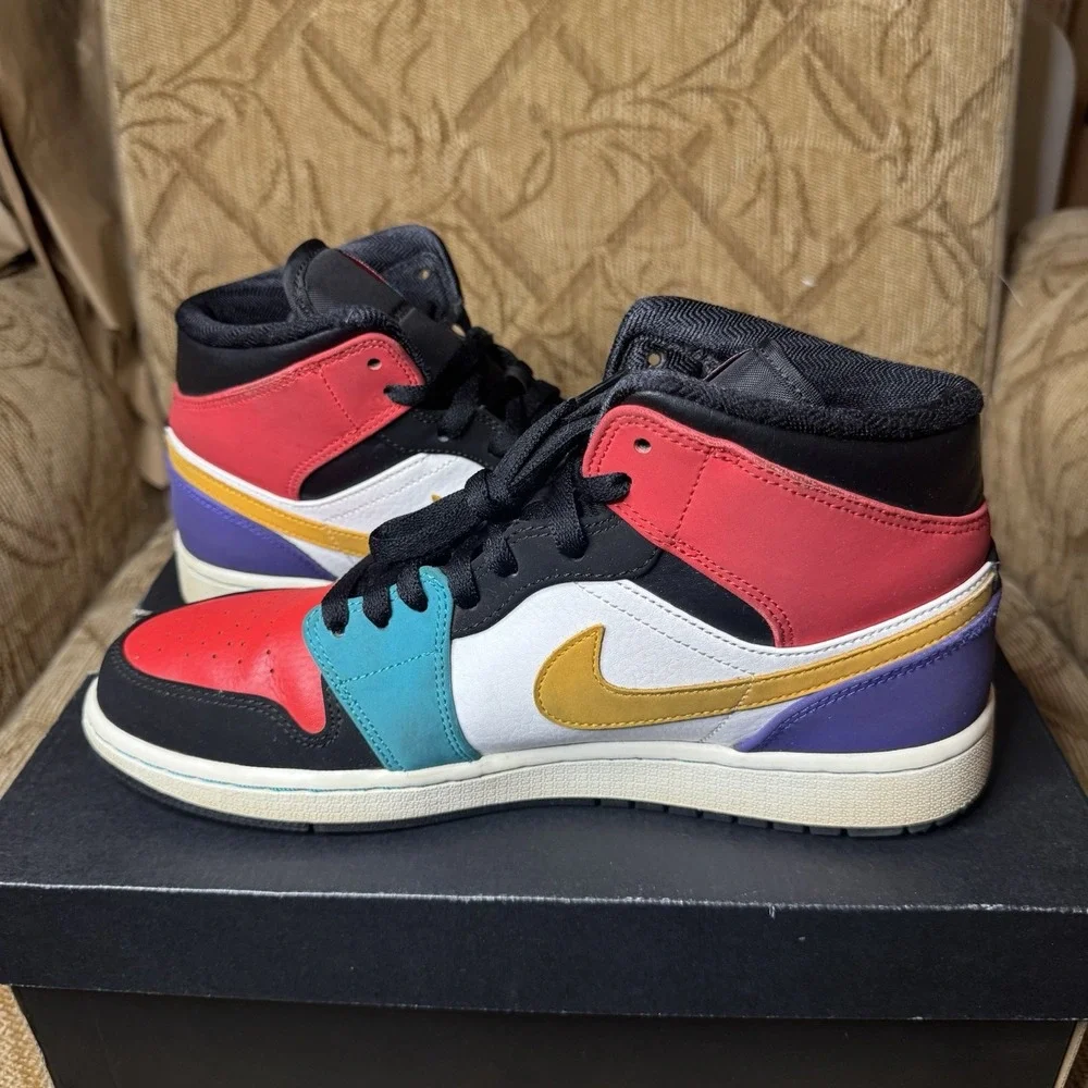 Jordan 1 Mid Bred Multicolor Men's 9.5 Multicolor 554724-125 Athletic Basketball